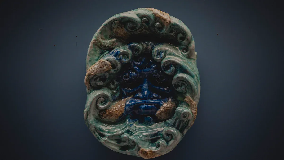 Distinctive Porcelain Glazing Techniques