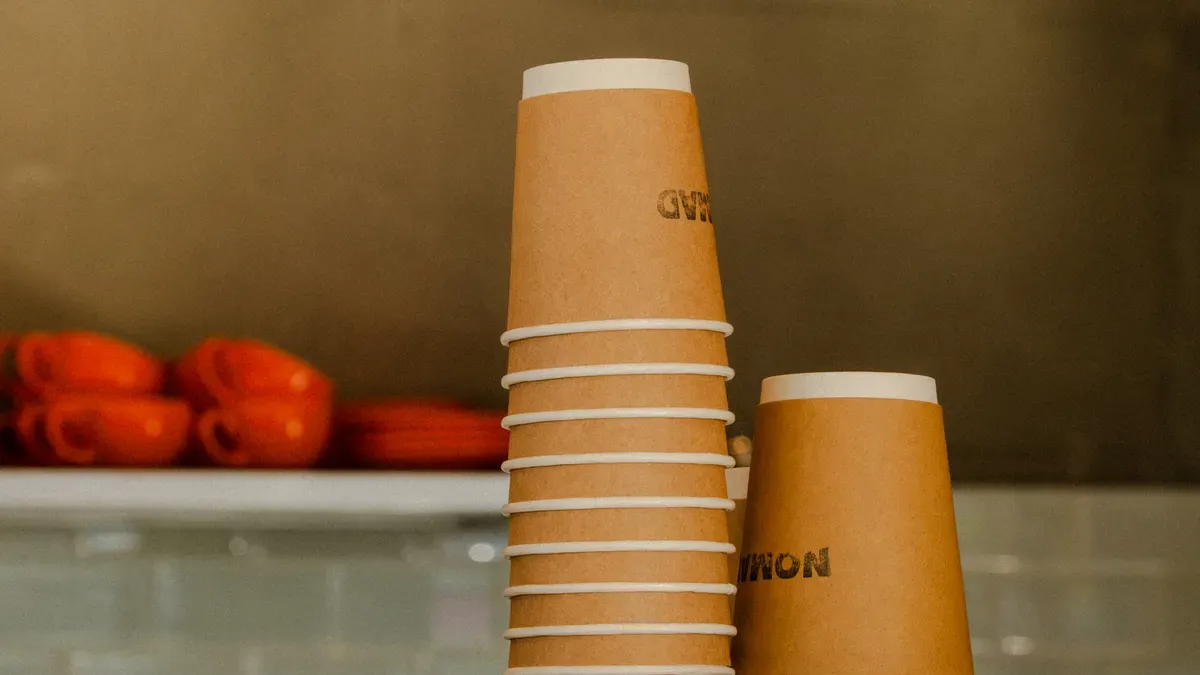 Stackable Designs for High-Volume Café Efficiency