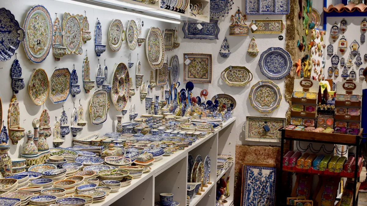 Why US Boutique Stores Source Ceramics from Jingdezhen